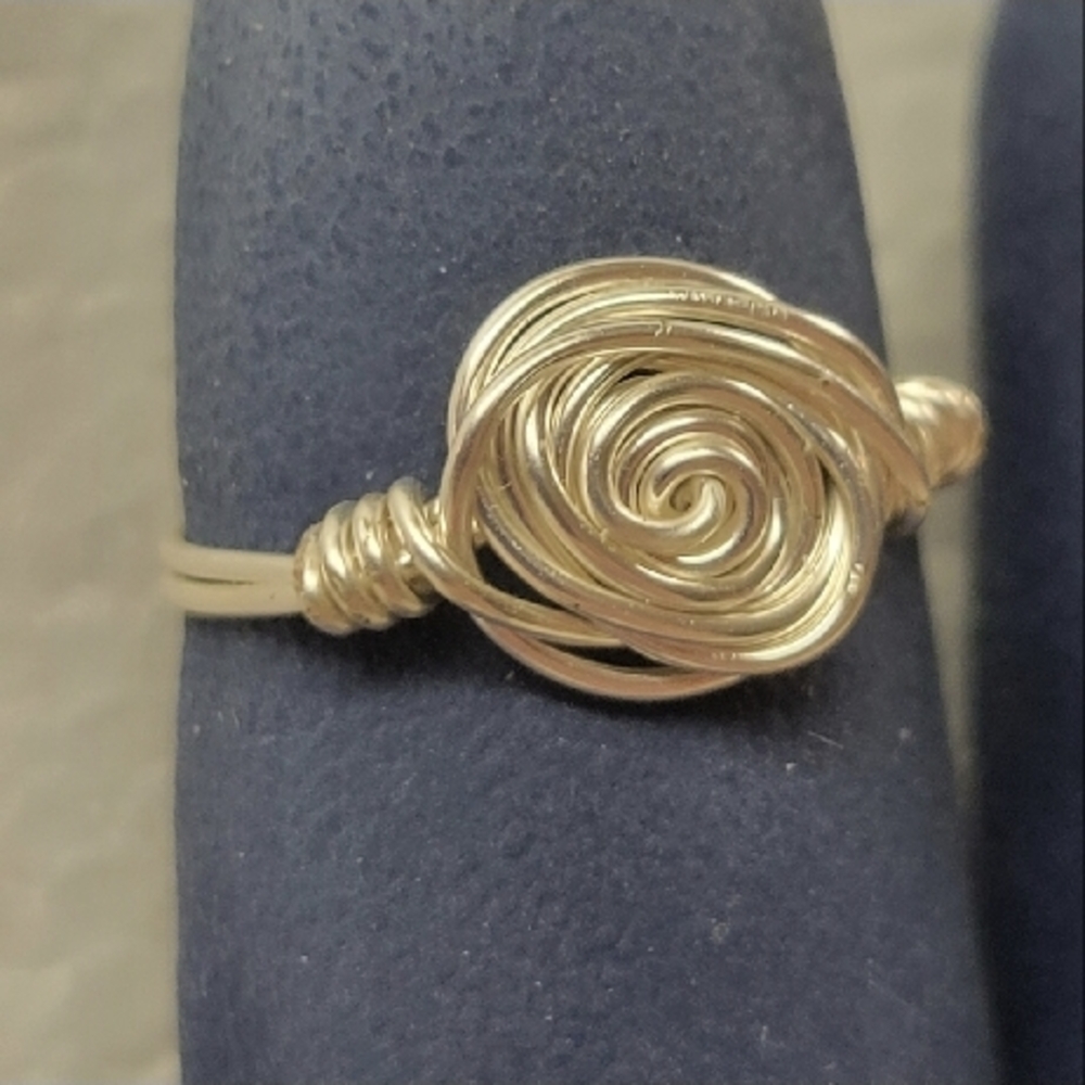 Elegant Silver Wire Wrapped Rose Shaped Ring